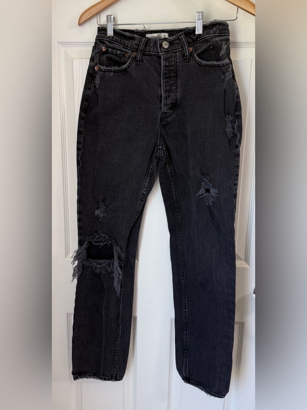 Abercrombie & Fitch The Dad High Rise Black Jeans Distressed Button Fly Size 25